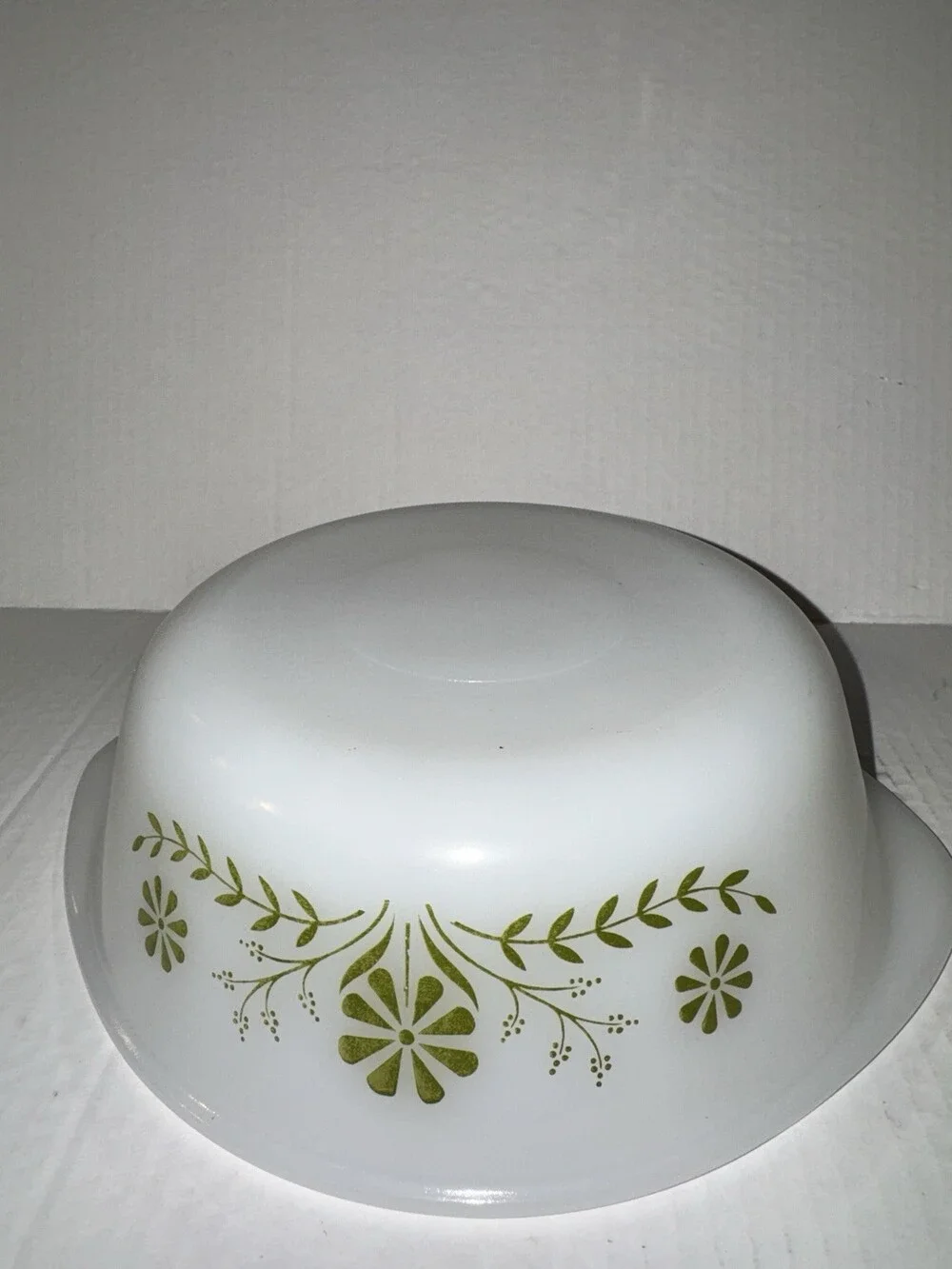 Vintage Glasbake J235 Green Daisy Milk Glass 1 Qt Oval Casserole Dish USA